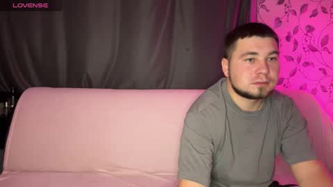 Emily  Ryan online show from October 31, 8:21 pm