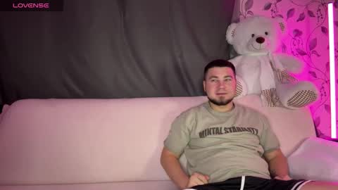 Emily  Ryan online show from November 13, 9:14 pm