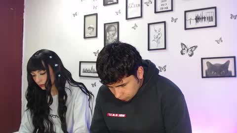 Juli and Liam online show from January 7, 5:01 am