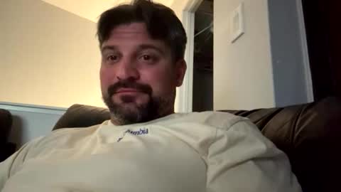 Snapshot of cowboy190087 chatting on March 23, 5:11 am cowboy190087 online show from March 23, 5:11 am