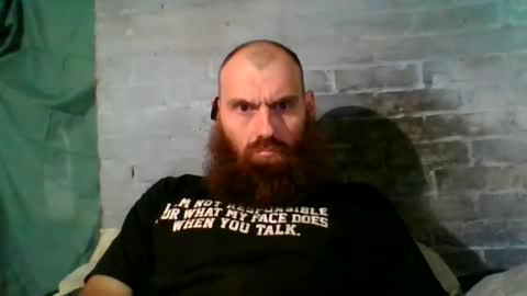 cowboy_n_toy online show from October 16, 12:00 am