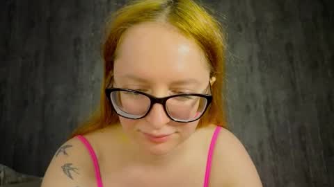 Snapshot of coy_girl_ chatting on March 1, 11:45 am My name is Emma - HELP COLLECT TOKENS FOR THE OPERATION FOR MY DAUGHTER online show from March 1, 11:45 am