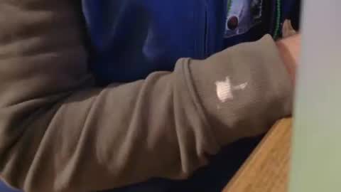 coyote017 online show from April 20, 3:15 pm