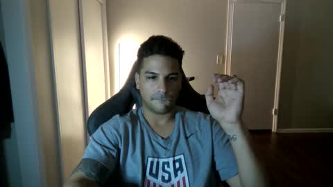 CpapiChulo online show from January 10, 1:40 am