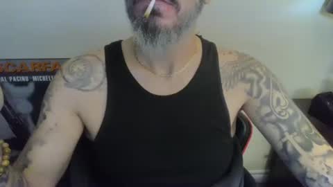 Snapshot of cpl_inlove chatting on January 10, 1:46 pm cpl_inlove online show from January 10, 1:46 pm