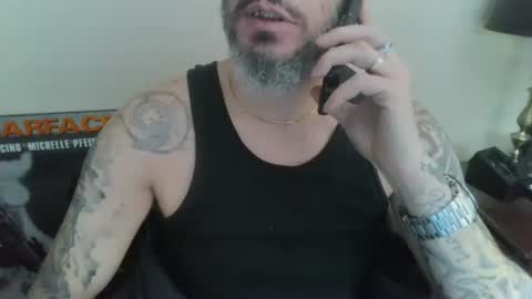 Snapshot of cpl_inlove chatting on March 11, 3:18 pm cpl_inlove online show from March 11, 3:18 pm