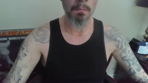 Snapshot of cpl_inlove chatting on May 19, 10:16 pm cpl_inlove online show from May 19, 10:16 pm