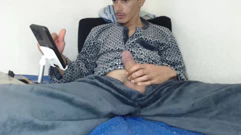 Snapshot of cr7ofcock chatting on December 30, 9:08 pm cr7ofcock online show from December 30, 9:08 pm