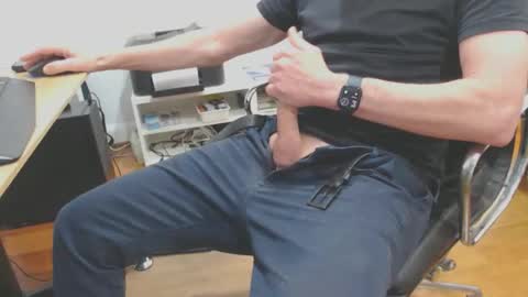 Snapshot of craigx chatting on November 16, 7:36 am Craig online show from November 16, 7:36 am