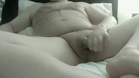 cranberry381 online show from April 25, 12:30 pm