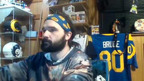 Snapshot of craveitoften chatting on January 4, 11:06 pm craveitoften online show from January 4, 11:06 pm