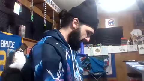 Snapshot of craveitoften chatting on February 1, 4:03 am craveitoften online show from February 1, 4:03 am