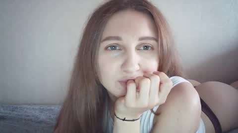 Snapshot of crazy_kisses_ chatting on May 21, 5:47 am crazy_kisses_ online show from May 21, 5:47 am