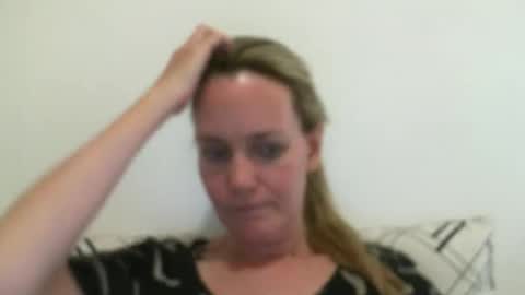 Anny online show from December 31, 12:32 am