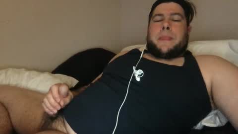 Snapshot of crazybigdick710 chatting on December 23, 3:07 am crazybigdick710 online show from December 23, 3:07 am