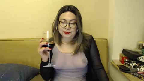 Snapshot of crazychika chatting on February 25, 5:25 pm Kelly   online show from February 25, 5:25 pm