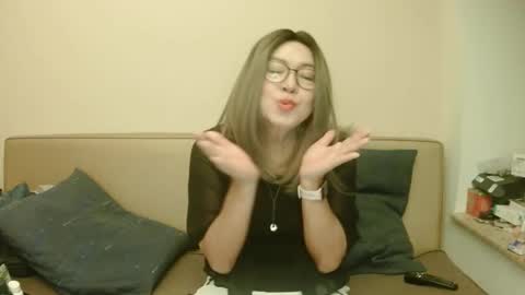 Snapshot of crazychika chatting on October 3, 6:05 pm Kelly   online show from October 3, 6:05 pm