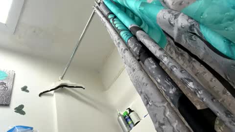 crazydill28 online show from March 24, 7:30 pm