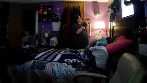 Snapshot of crazygirl802 chatting on March 14, 7:41 pm crazygirl802 online show from March 14, 7:41 pm