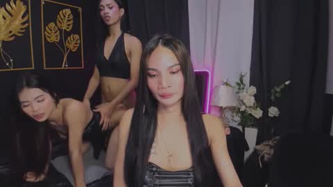 Snapshot of crazygirl_lera chatting on November 20, 4:07 pm lera online show from November 20, 4:07 pm