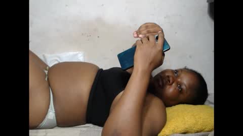 crazyslut17 online show from September 21, 8:32 pm