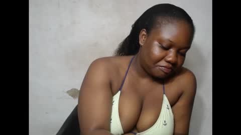 crazyslut17 online show from September 22, 11:23 am