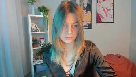 Alice online show from February 3, 2:22 pm