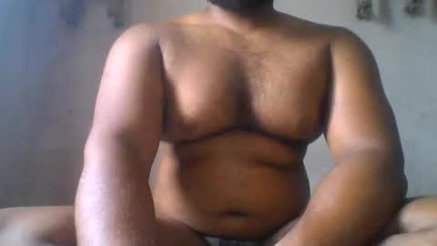 Snapshot of crazzy_booy chatting on May 24, 3:55 am crazzy_booy online show from May 24, 3:55 am
