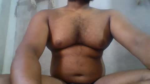 Snapshot of crazzy_booy chatting on May 31, 3:47 am crazzy_booy online show from May 31, 3:47 am