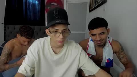 Snapshot of crazzy_master1 chatting on April 9, 7:19 pm crazzy_master1 online show from April 9, 7:19 pm