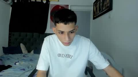 Snapshot of crazzy_master1 chatting on April 13, 2:17 am crazzy_master1 online show from April 13, 2:17 am