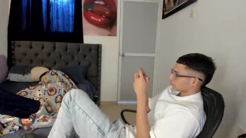 Snapshot of crazzy_master1 chatting on April 14, 7:42 pm crazzy_master1 online show from April 14, 7:42 pm