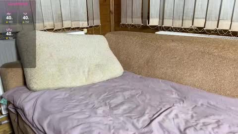 Snapshot of cream_guy chatting on March 12, 6:07 am Max online show from March 12, 6:07 am