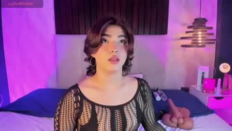 Snapshot of creamy_angelo chatting on April 20, 3:42 am creamy_angelo online show from April 20, 3:42 am