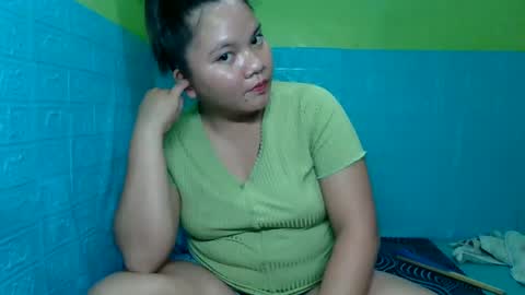 Snapshot of creamy_cunt4uxx chatting on January 22, 10:29 am my pussy always wet online show from January 22, 10:29 am