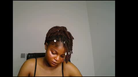 Snapshot of creamy_juicypussy chatting on March 8, 5:11 pm Lady jasmine online show from March 8, 5:11 pm