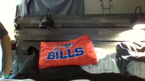 Snapshot of creamymadona chatting on October 29, 1:24 pm Heather online show from October 29, 1:24 pm