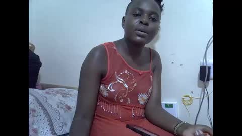 creamyypussyy online show from February 5, 11:09 pm