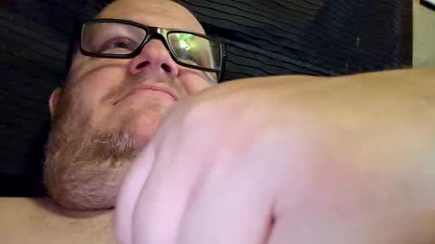 Snapshot of creeeping_death chatting on March 2, 4:17 am The hopeless romantic online show from March 2, 4:17 am