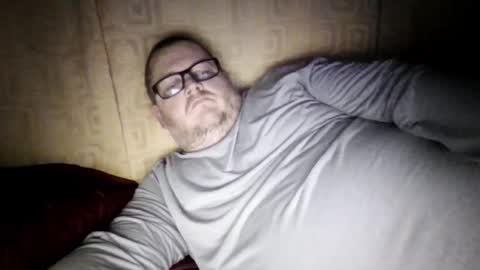 The hopeless romantic online show from January 15, 11:26 am