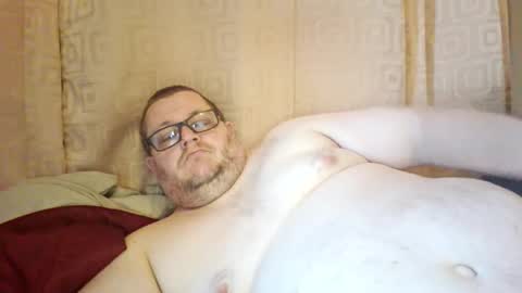 Snapshot of creeeping_death chatting on March 19, 7:29 pm The hopeless romantic online show from March 19, 7:29 pm