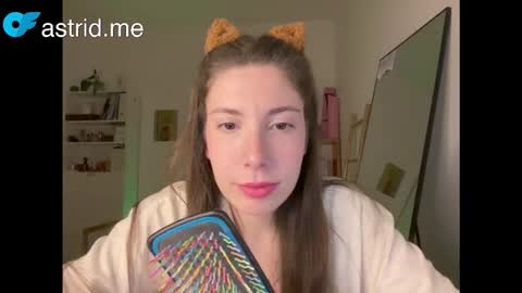 Astrid online show from October 22, 10:20 pm