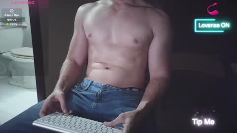 cris2428 online show from March 24, 3:44 am