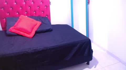 cristal1609 online show from February 24, 1:09 pm