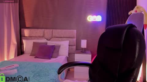 cristal__adams online show from January 19, 12:09 pm