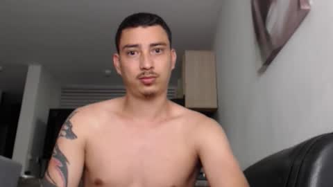 Snapshot of cristal_loverss chatting on March 1, 11:12 am cristal beautiful online show from March 1, 11:12 am