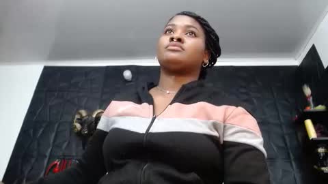 Snapshot of cristal_smith06 chatting on May 12, 12:30 am Hanna online show from May 12, 12:30 am