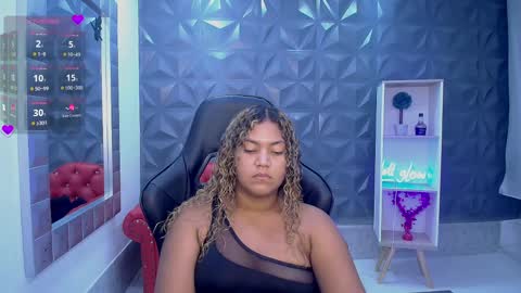 Cristal online show from April 2, 12:08 am