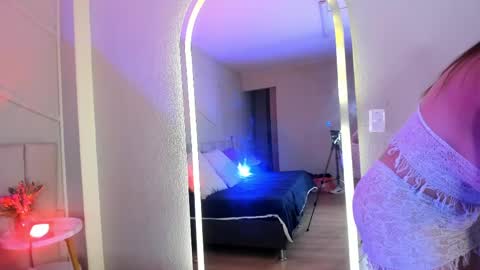 cristalbm_ online show from April 15, 3:24 am