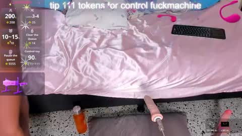 cristale69 online show from April 13, 6:46 pm